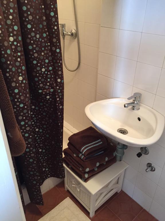 Guest House Punta Grzan Петрчане Номер фото