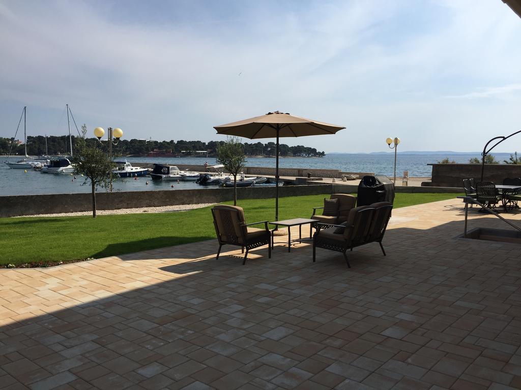 Guest House Punta Grzan Петрчане Екстер'єр фото